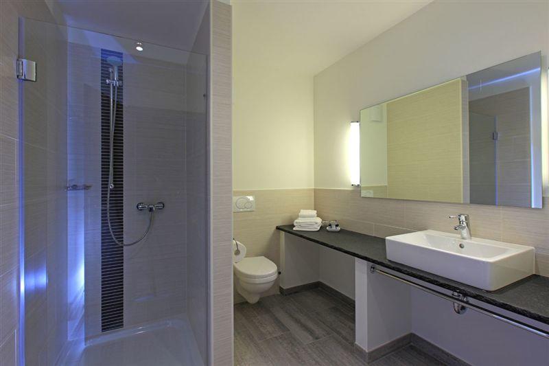 Hotel Schelf Gmbh & Co. Kg Бюзум Экстерьер фото